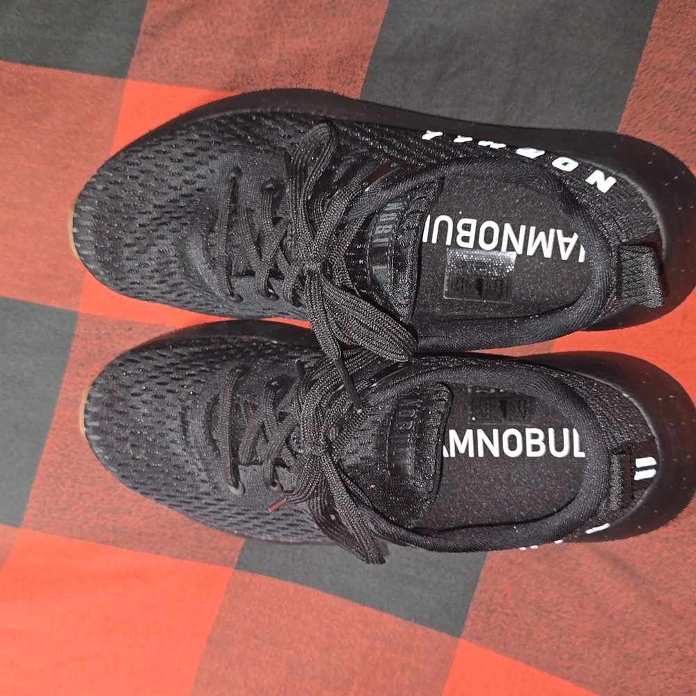 No bull running shoes